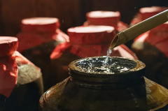 酱香酒白酒勾调的原因是？
